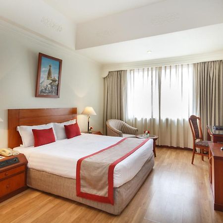 Hotel Aela Grand Near Delhi Airport By La Casa نيودلهي المظهر الخارجي الصورة