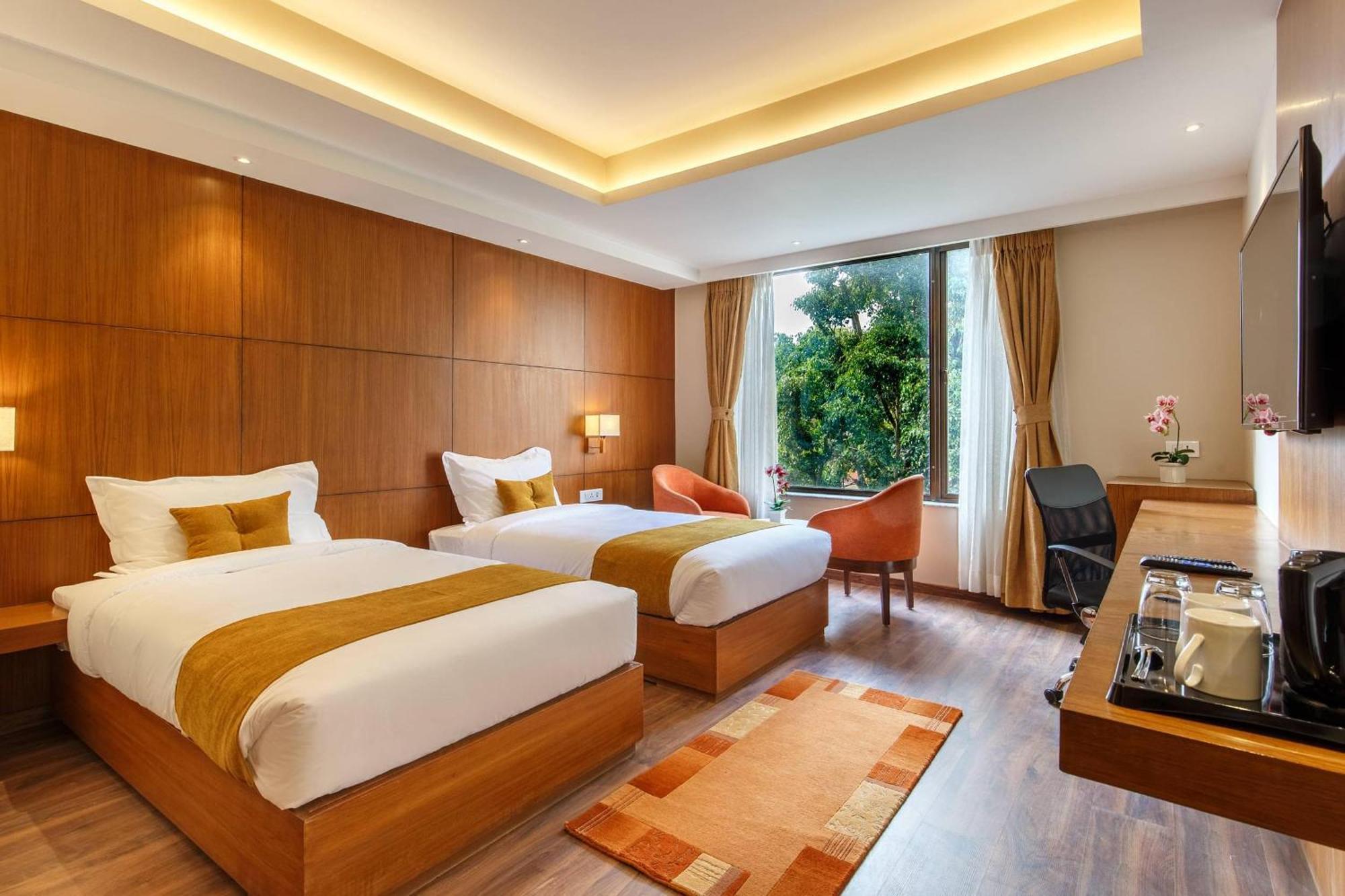 Hotel Aela Grand Near Delhi Airport By La Casa نيودلهي المظهر الخارجي الصورة